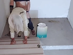 Indian pedagogue Bhabi's knockers Desi rubdown around Brobdingnagian arse & yam-sized salami on stairs